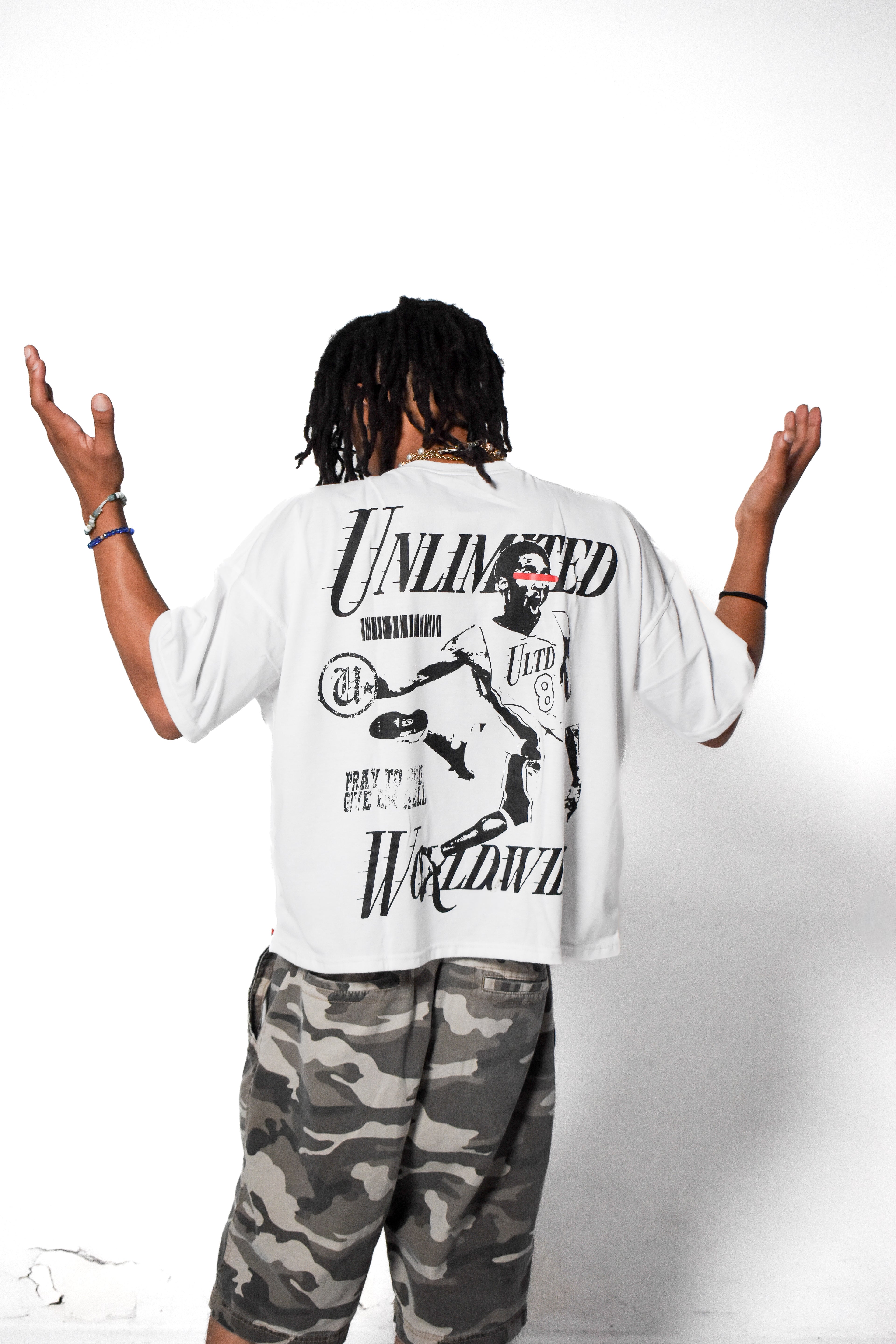 KB8 Oversized Tee